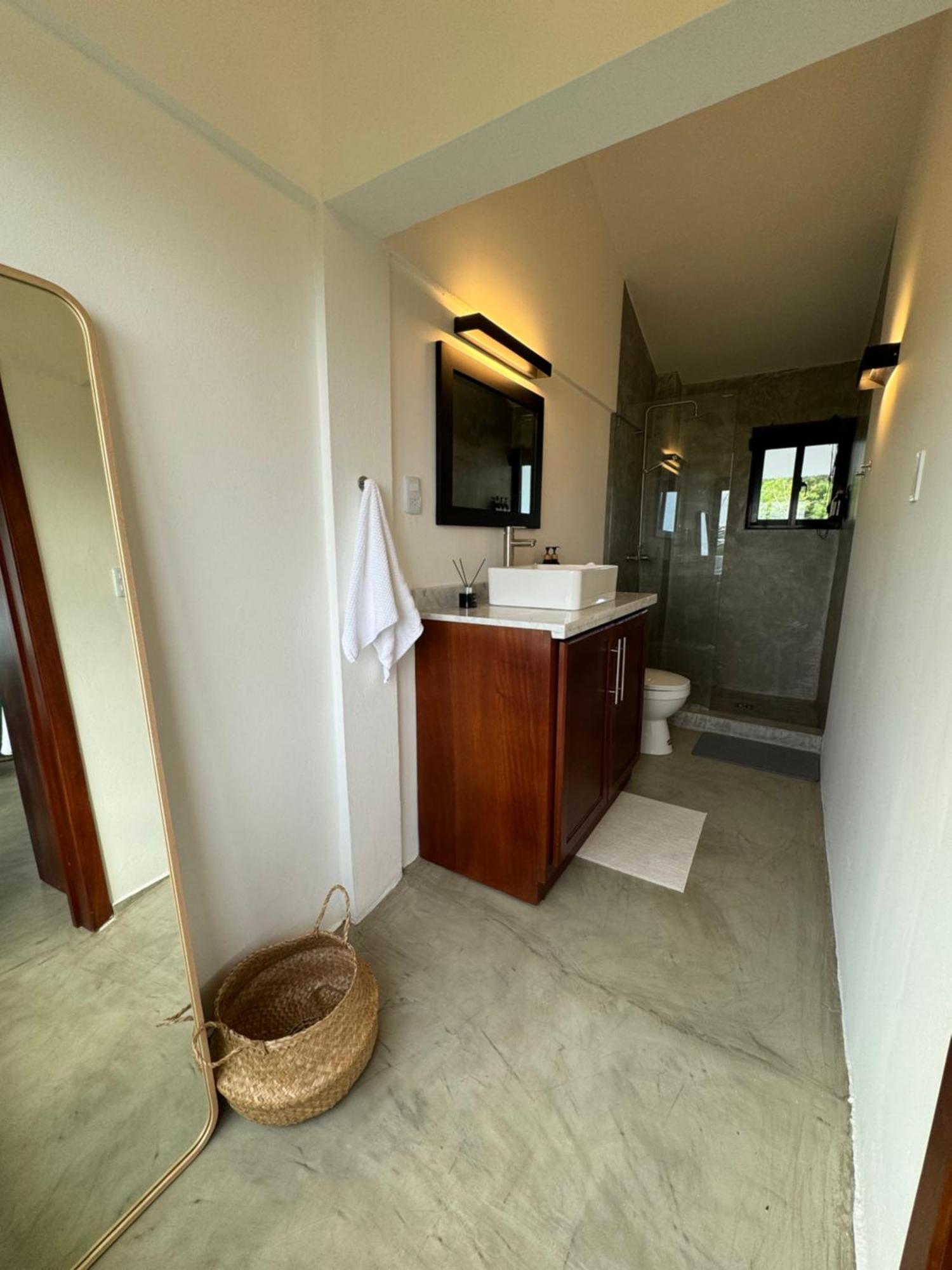 Catalina, Cabrera Oceanview Multi 2 Bd 2 Bath Condo Units With Balcony And Pool Dış mekan fotoğraf